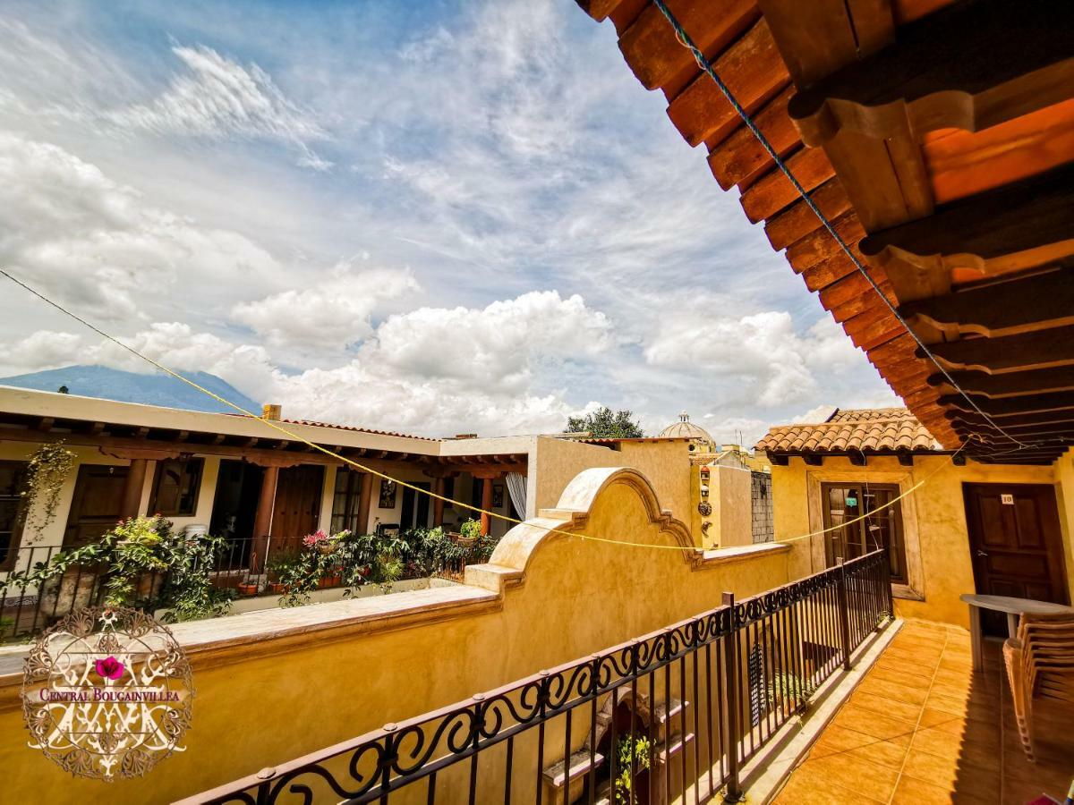 Central Bougainvillea Antigua Exterior photo